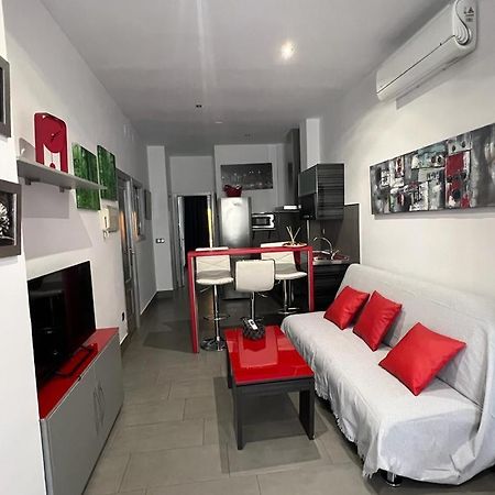 180 Home Un Sueno En El Corazon De Triana Voluntad Севилья Экстерьер фото