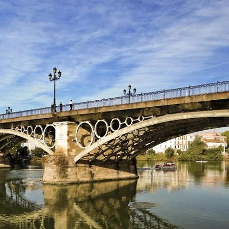 180 Home Un Sueno En El Corazon De Triana Voluntad Севилья Экстерьер фото